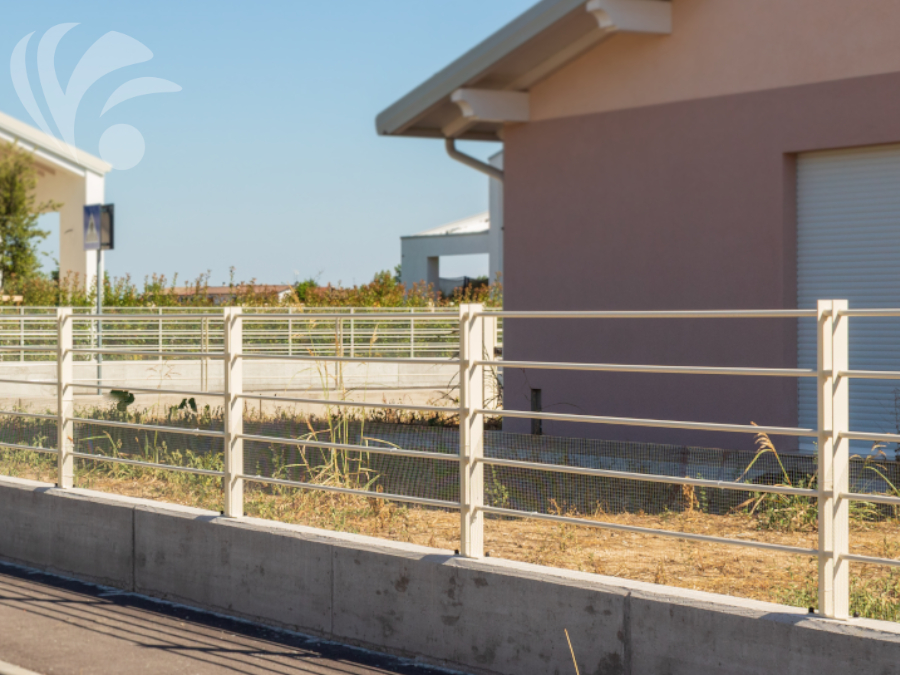 recinzione moderna ad aste-ringhiera in ferro moderna mantova-pannelli per recinzione moderna mantova