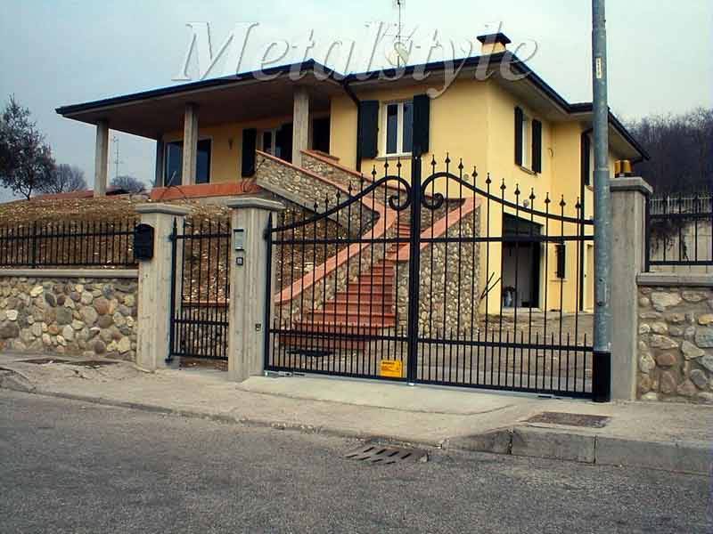 cancelli in ferro