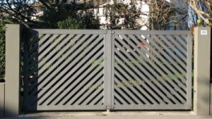 cancello carraio in ferro moderno economico prezzi