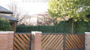cancello in ferro e legno - cancello carraio e pedonale in ferro e legno