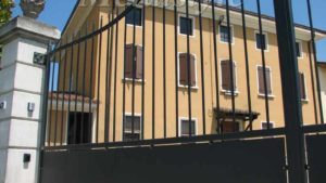 cancelli in ferro battuto moderni catalogo prezzi
