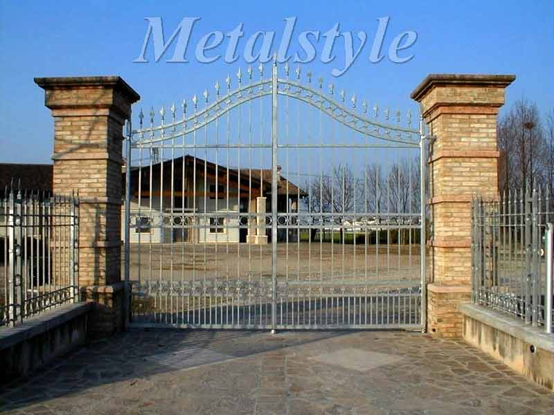 cancelli in ferro battuto
