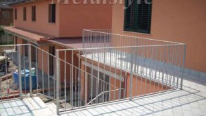 parapetto balaustra balconi ferro battuto 12