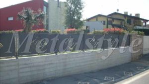 pannelli di recinzione in lamiera con decoro taglio laser