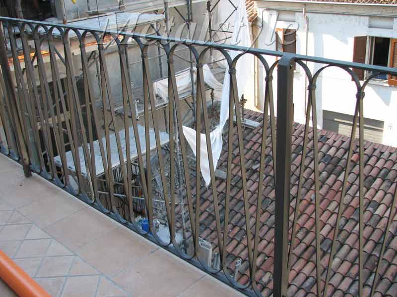 ringhiere in metallo da giardino-