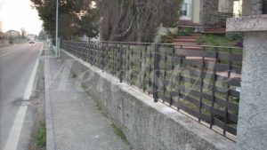 ringhiera-recinzione da esterno in ferro zincato e verniciato