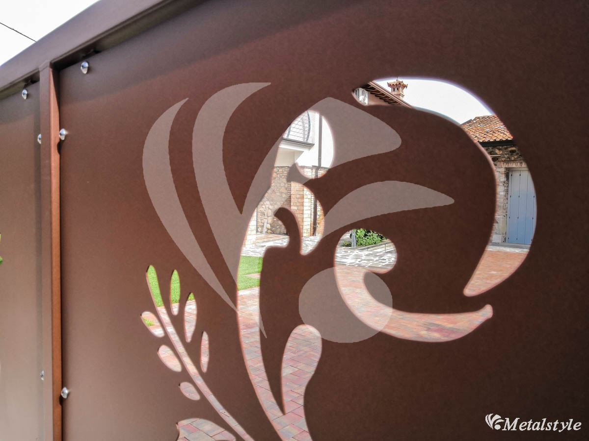 cancello per cascina di campagna effetto corten