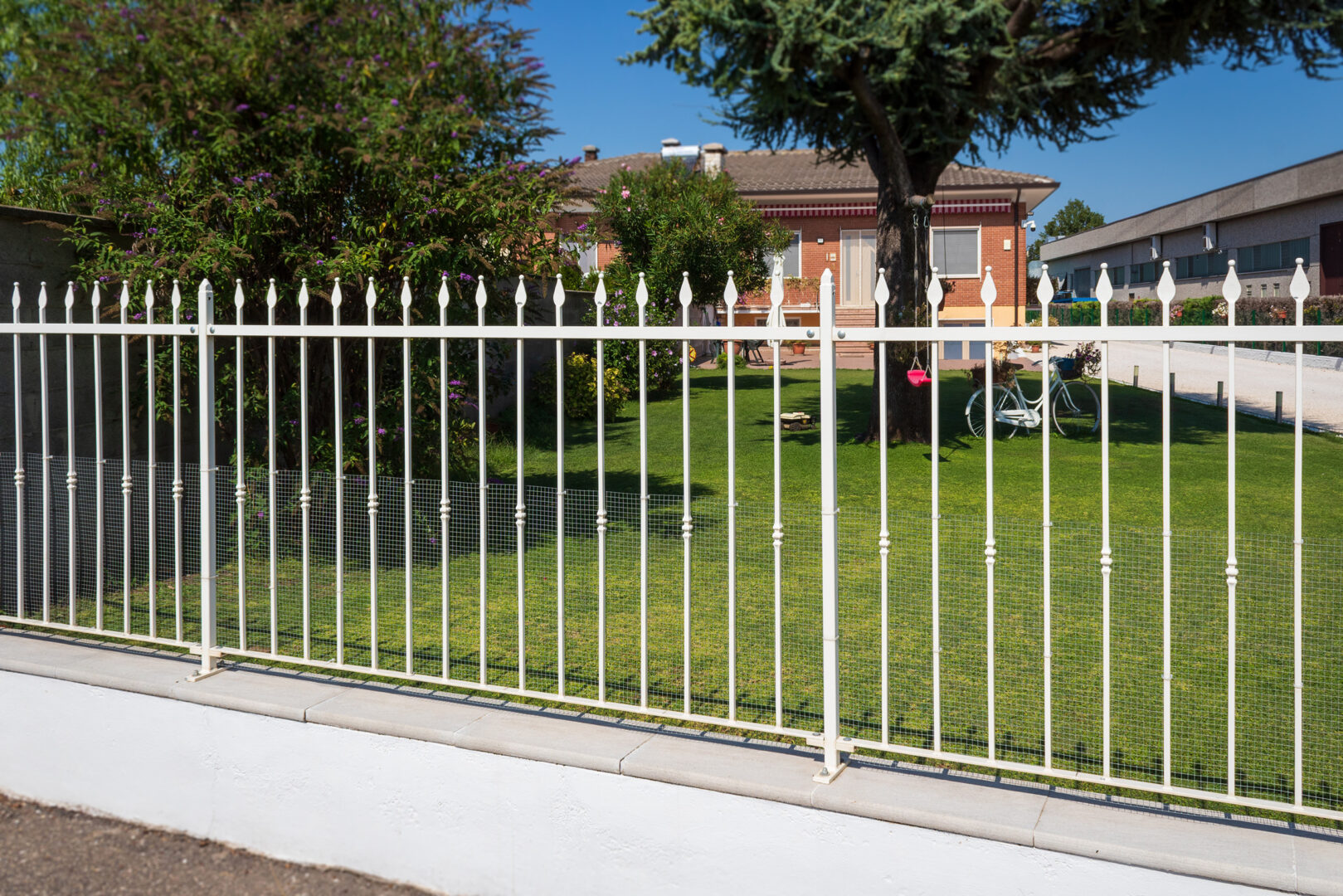 recinzione standard in ferro-ringhiera in ferro- recinzione ringhiera modulare